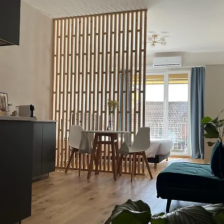 Teodora Blue * ראבנה